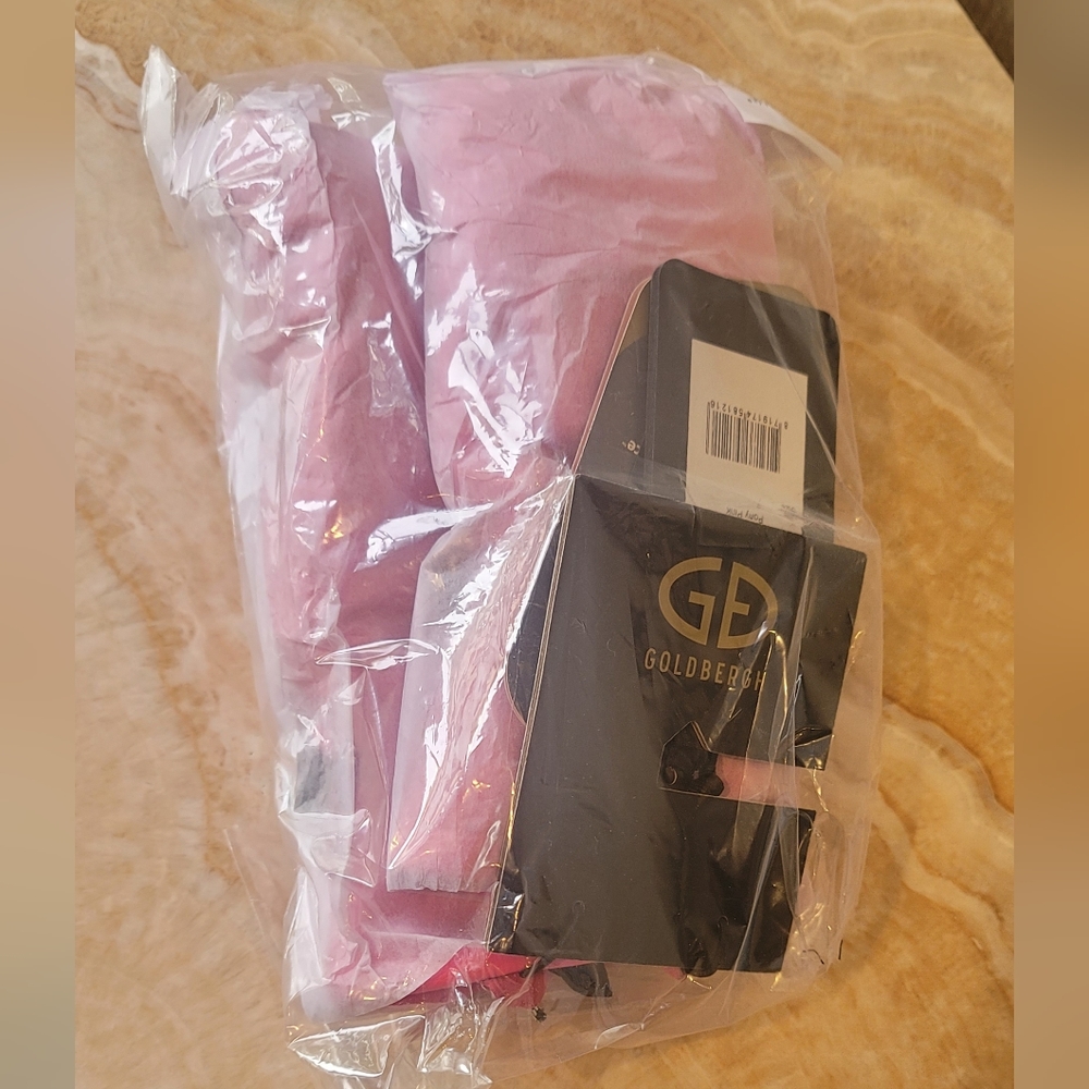 Goldbergh Pink Hilja Ski Mittens Gloves - Picture 10 of 16